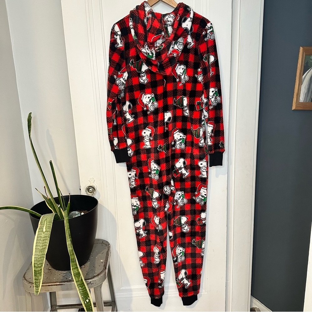 Munki Munki Snoopy Red Buffalo Plaid peanuts Onesie Pajamas fleece small - Picture 6 of 9